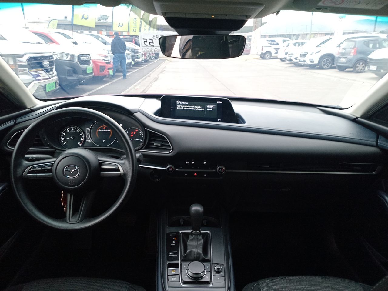 Mazda CX-30 — foto 24 de 27