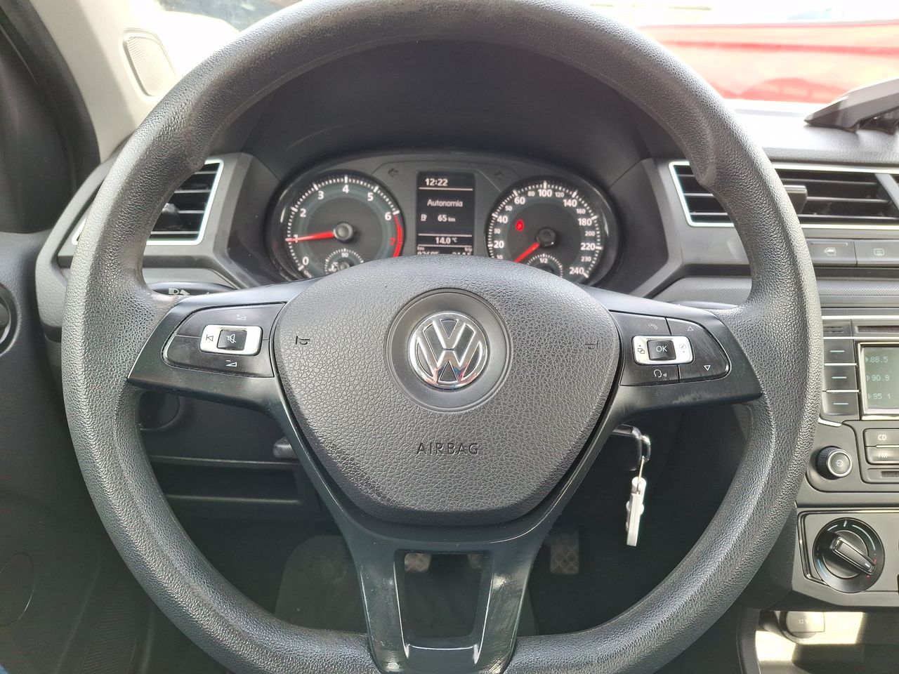 VOLKSWAGEN - 15