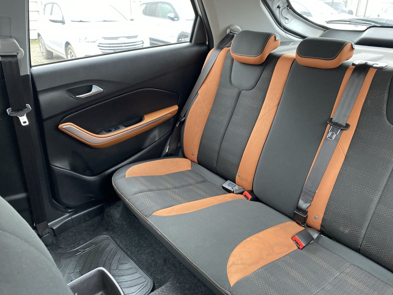 CHERY - 4
