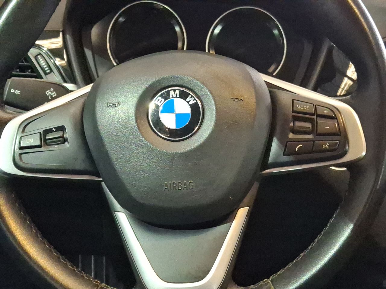 BMW - 27
