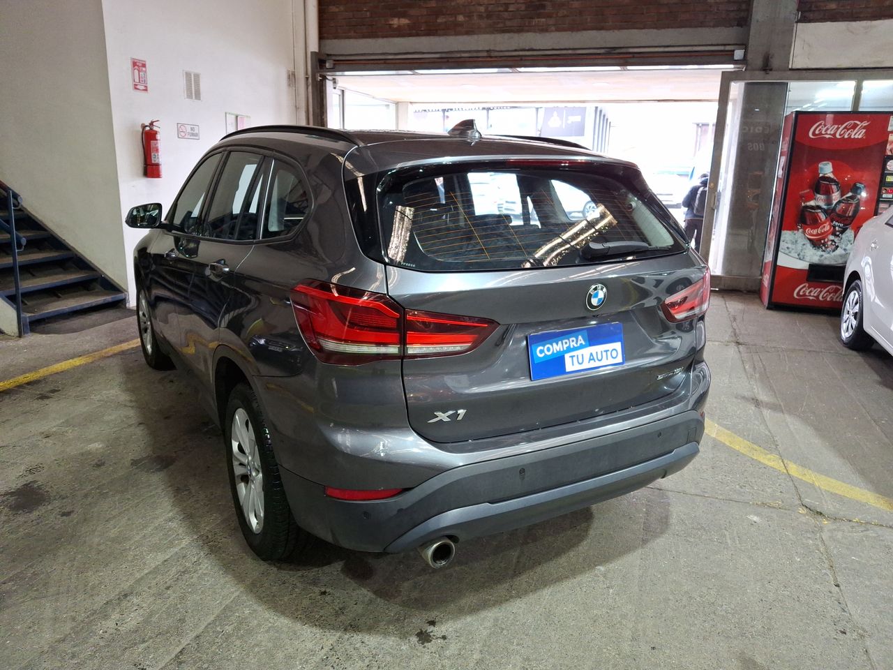 BMW - 5