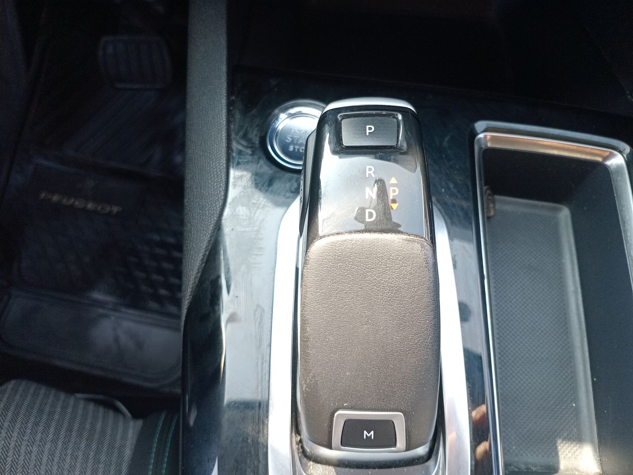 PEUGEOT - 29