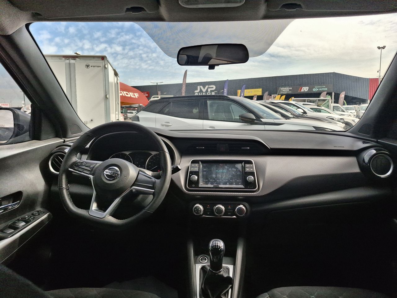 NISSAN - 9