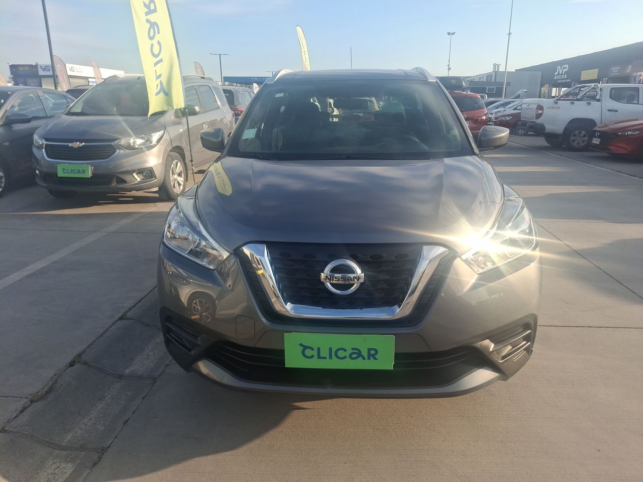 NISSAN - 2