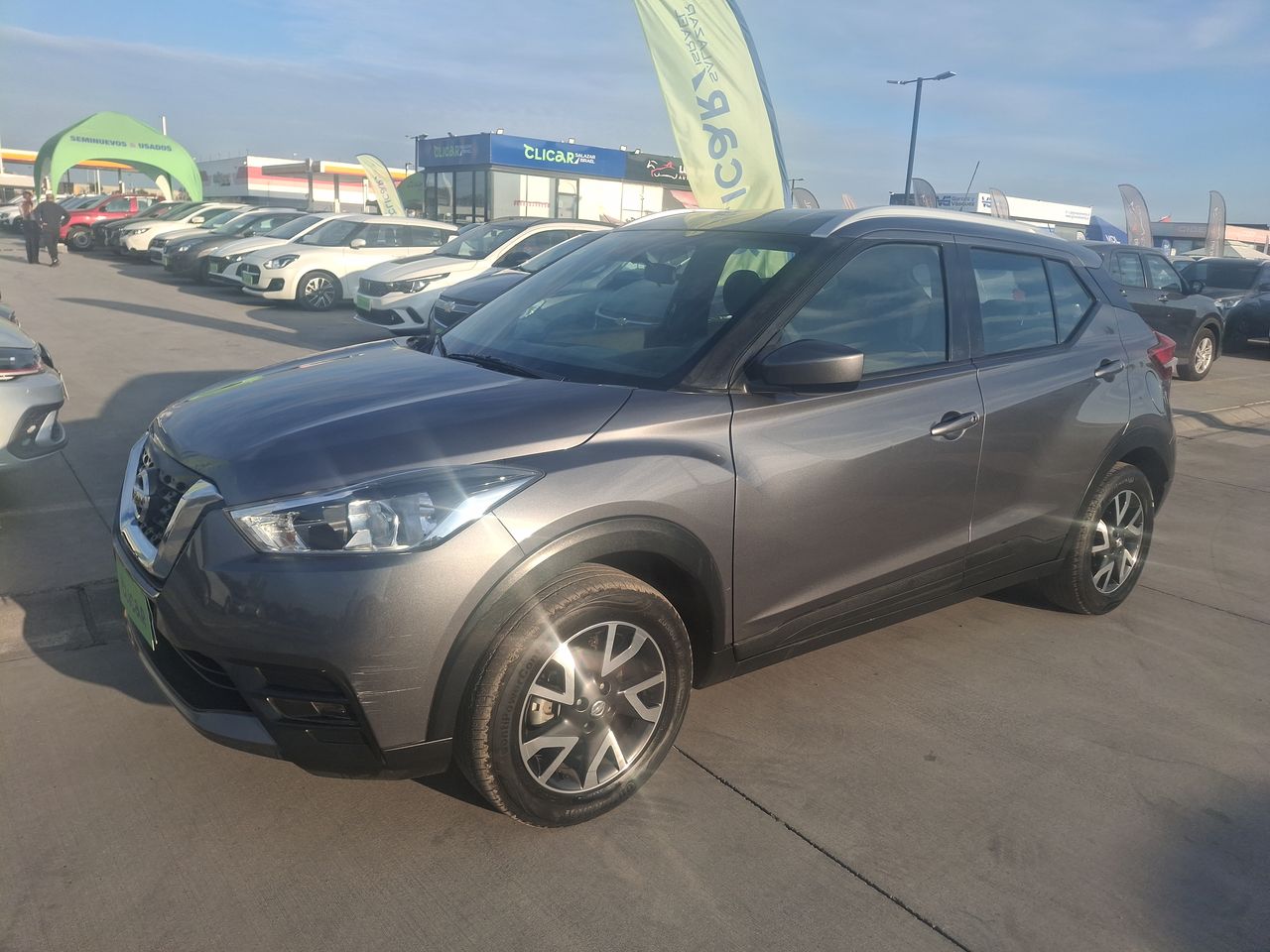 NISSAN - 3