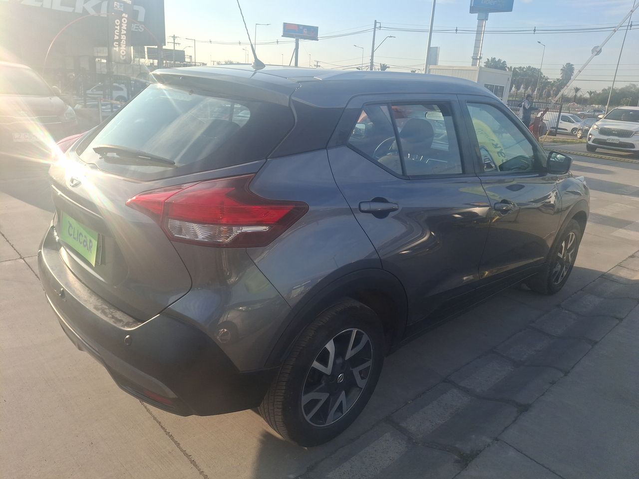 NISSAN - 7