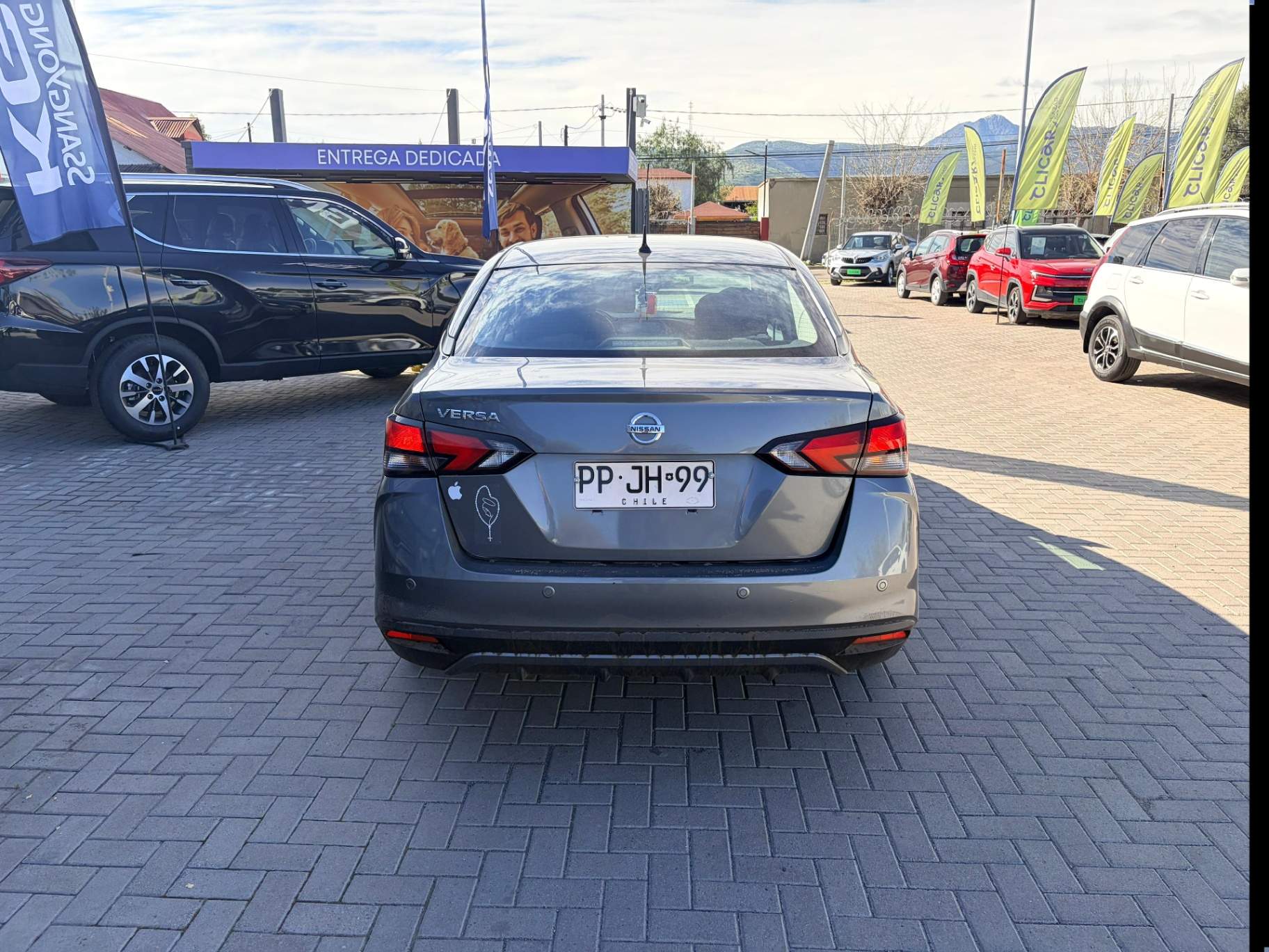 NISSAN - 5