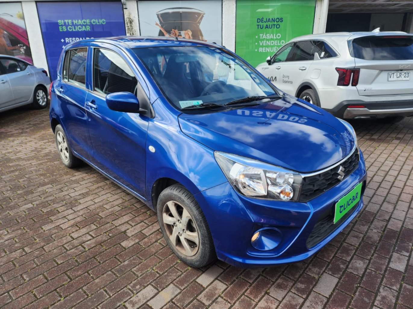 SUZUKI