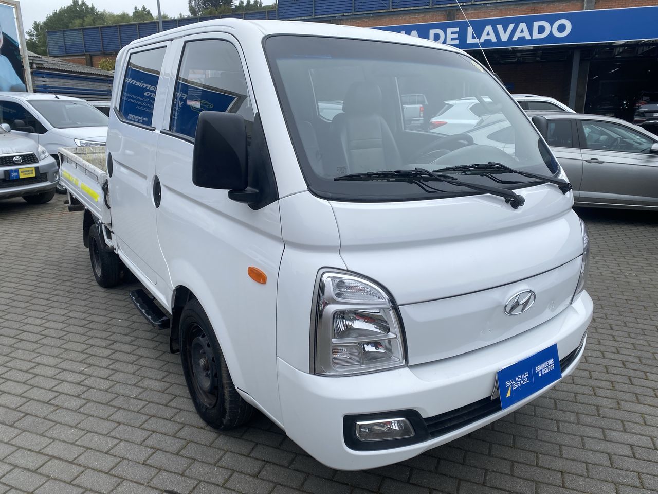 HYUNDAI - 1