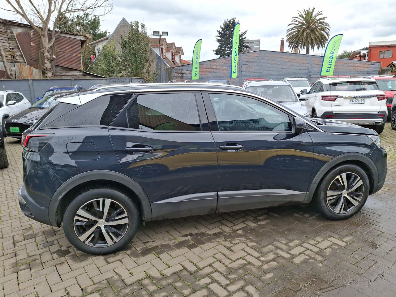 PEUGEOT - 8