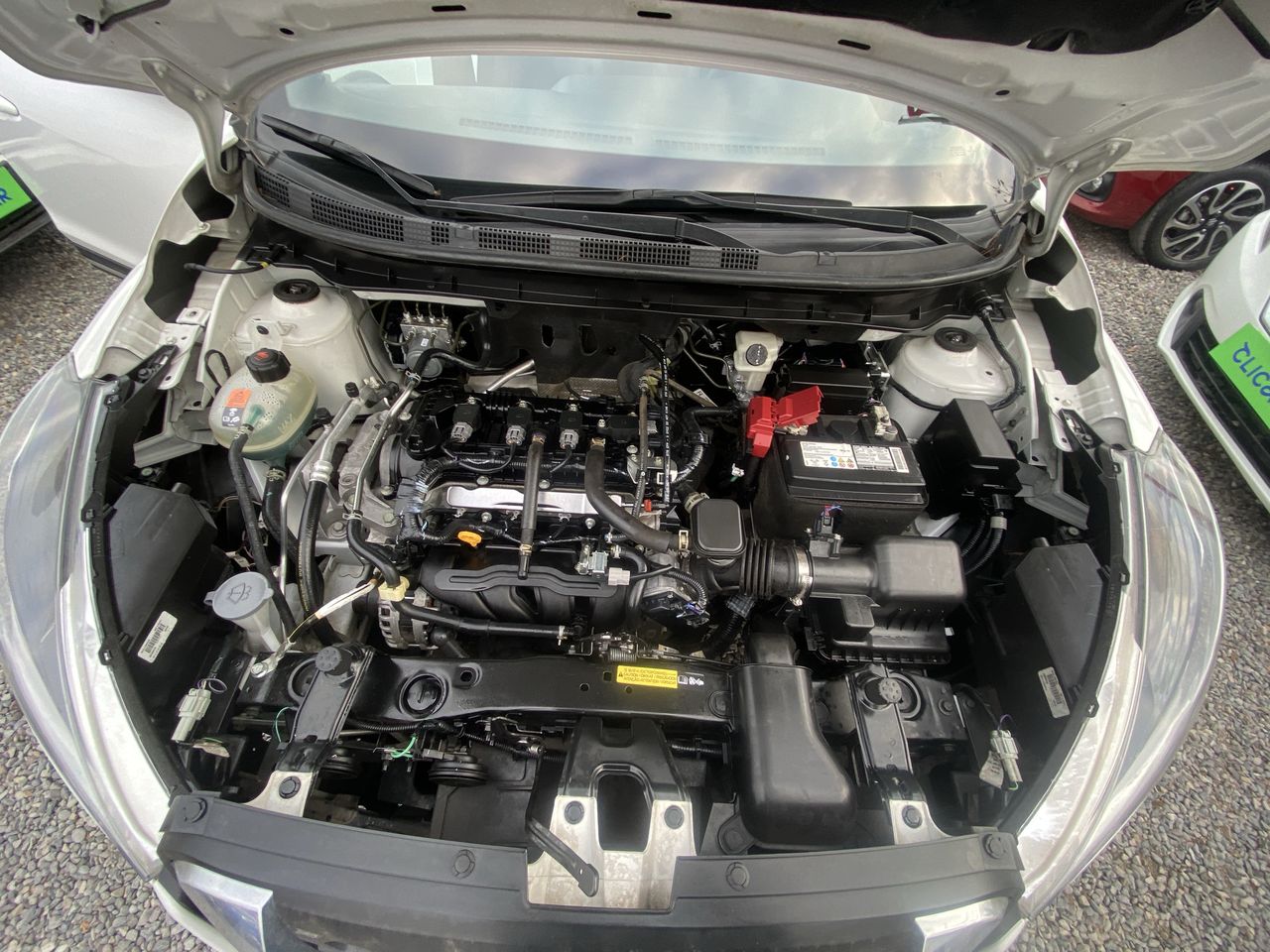 NISSAN - 18