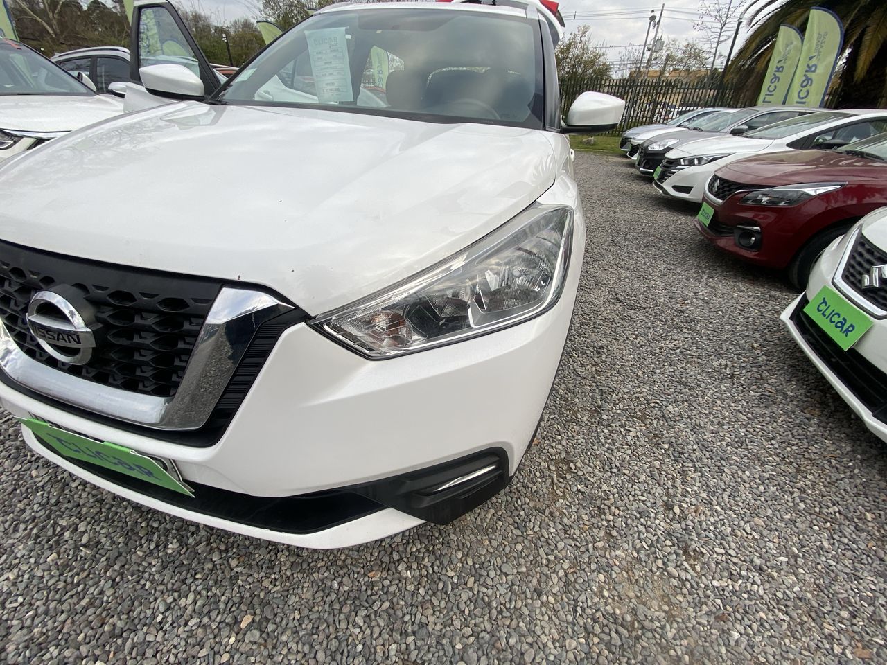 NISSAN - 19