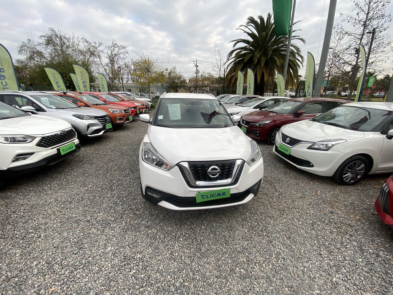 NISSAN - 2