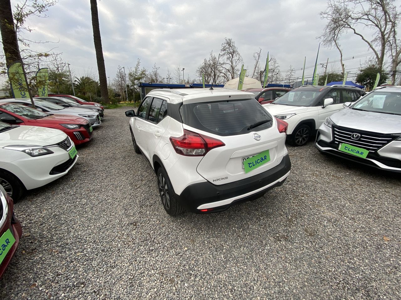 NISSAN - 5