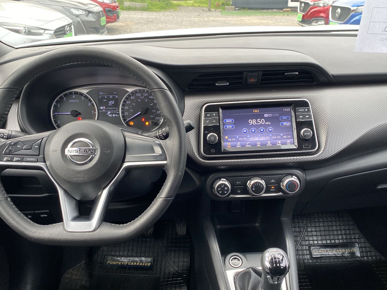 NISSAN - 16