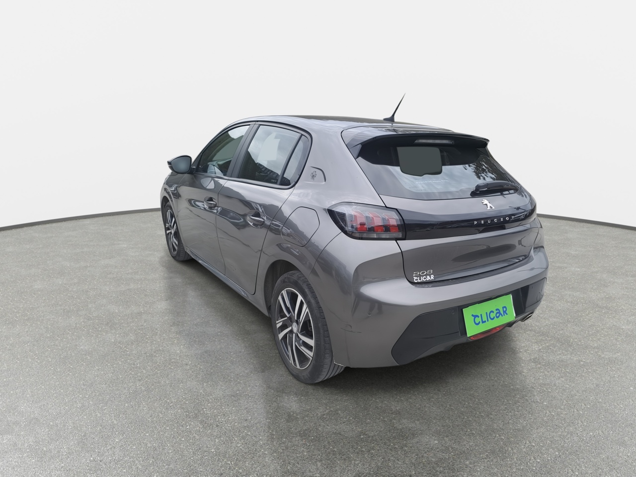 Peugeot 208 — foto 6 de 26