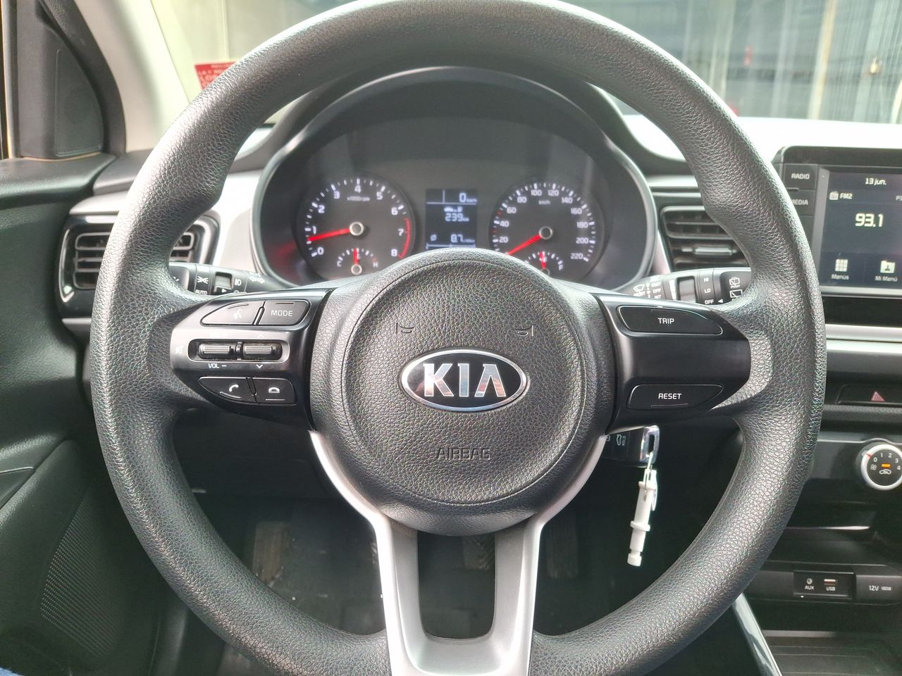 KIA - 17