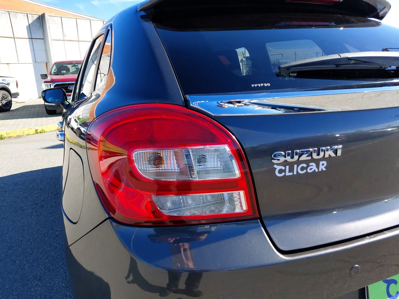 SUZUKI - 19