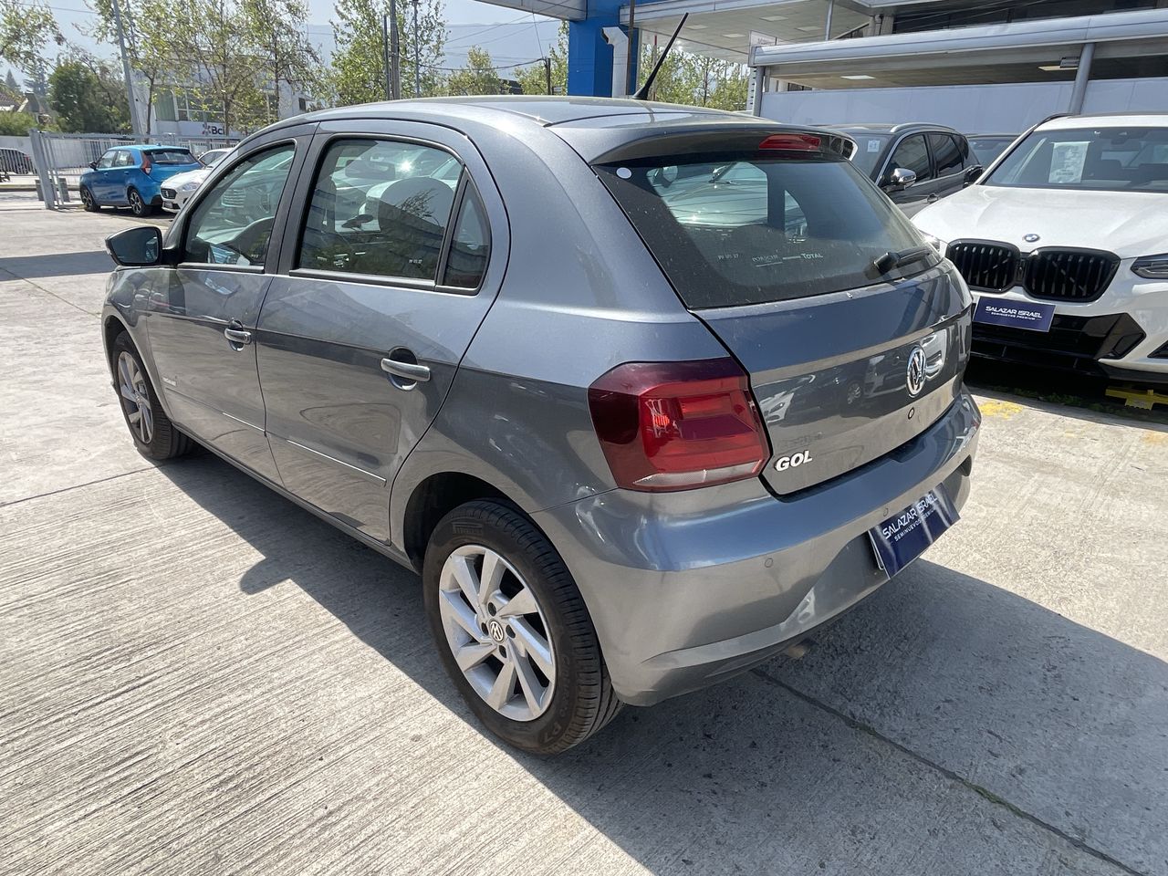 VOLKSWAGEN - 5