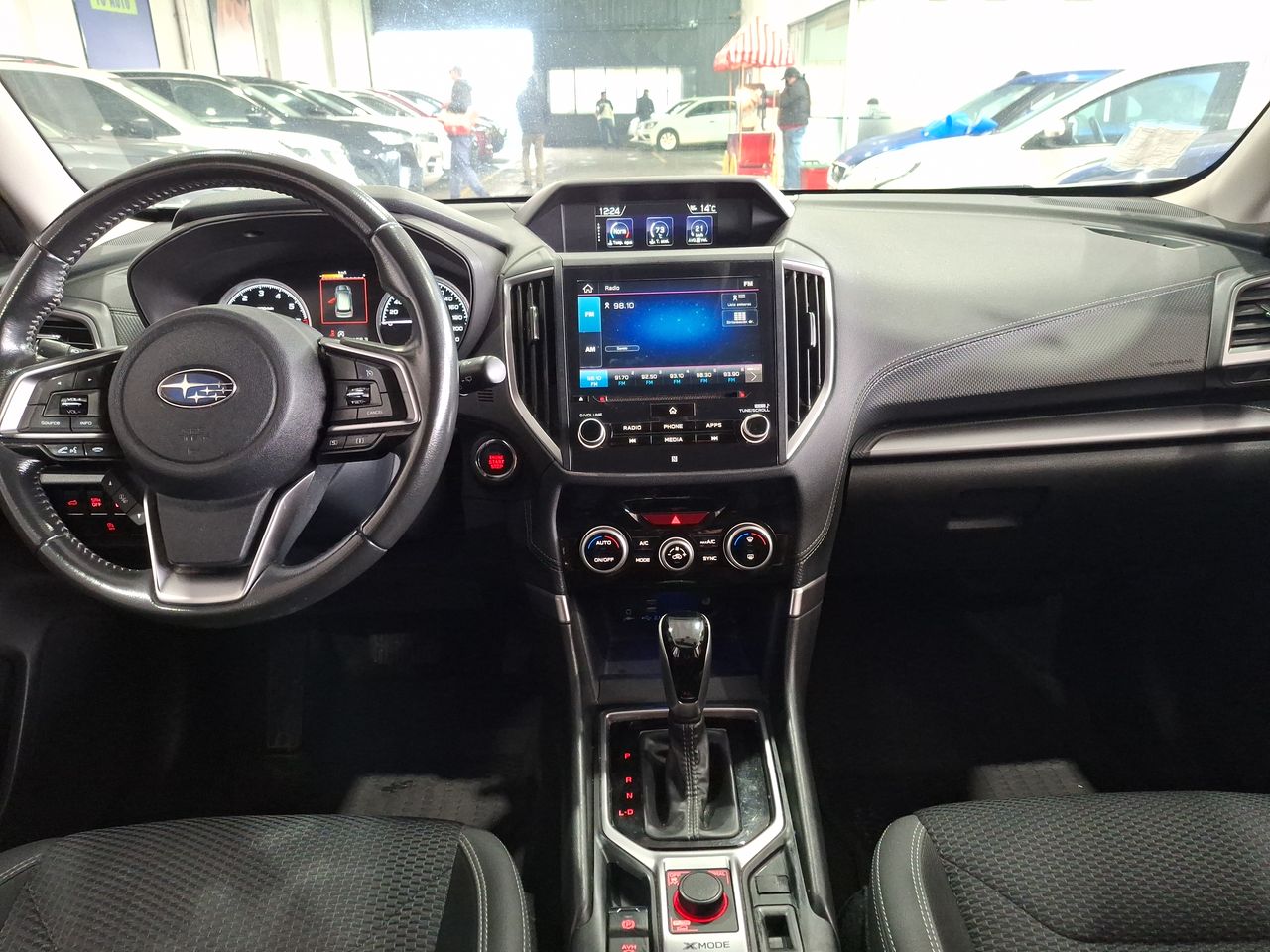Subaru Forester — foto 25 de 28