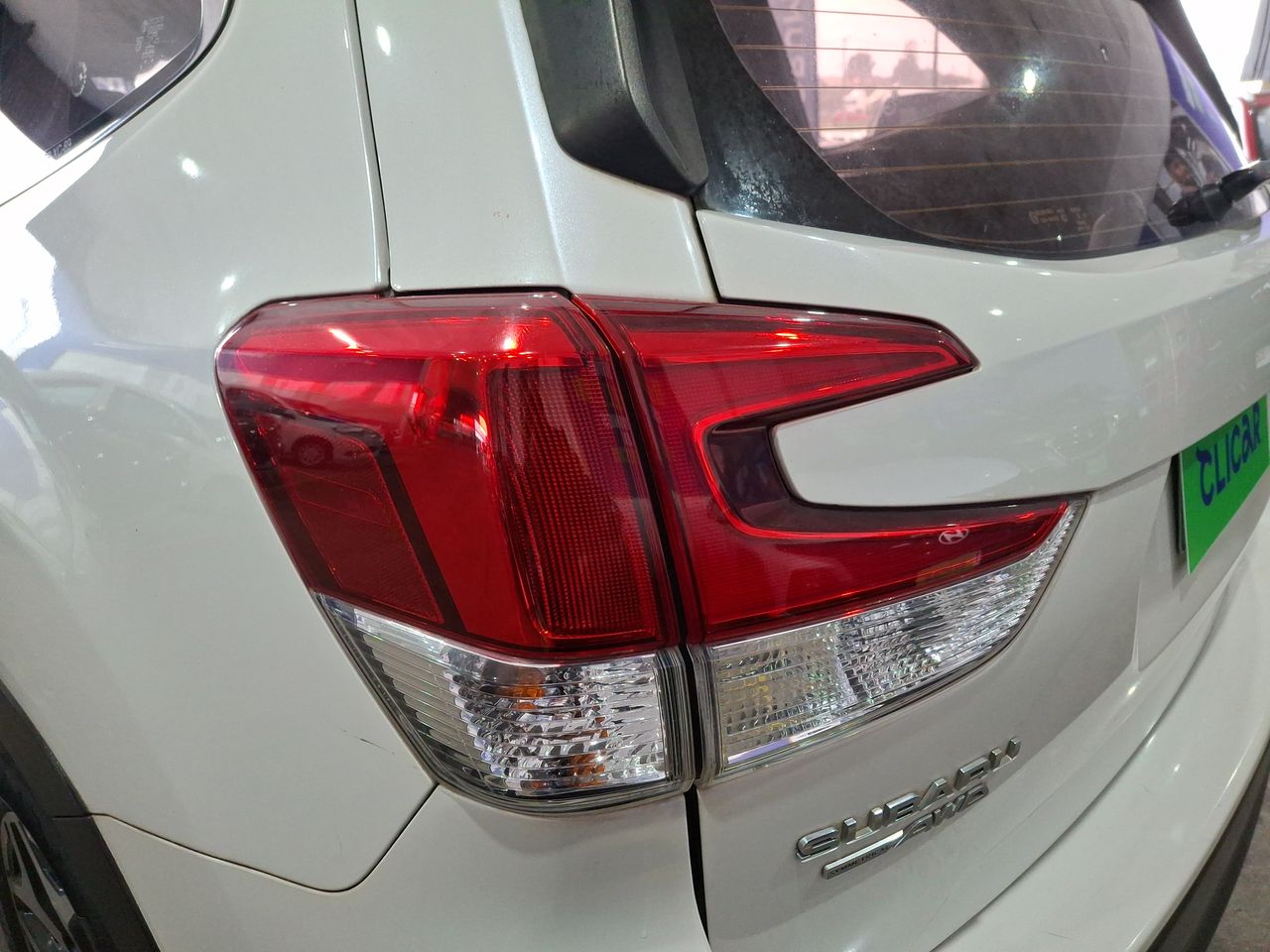 Subaru Forester — foto 13 de 28