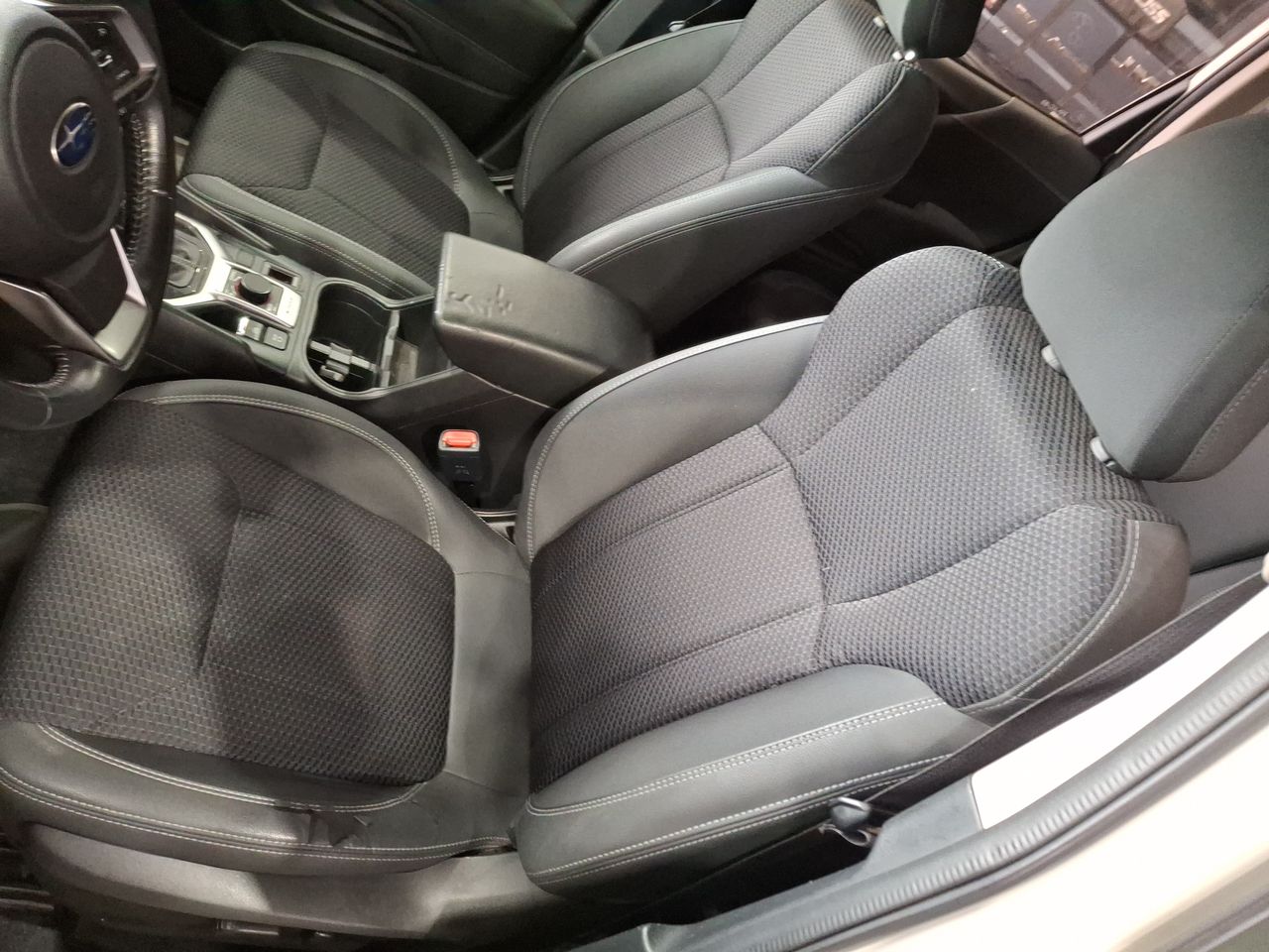 Subaru Forester — foto 17 de 28