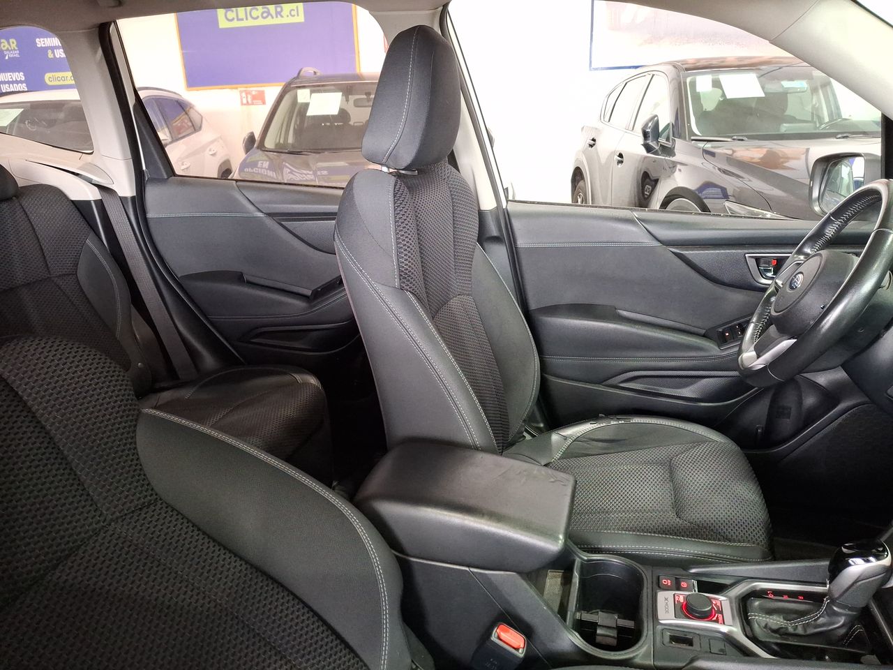 Subaru Forester — foto 8 de 28