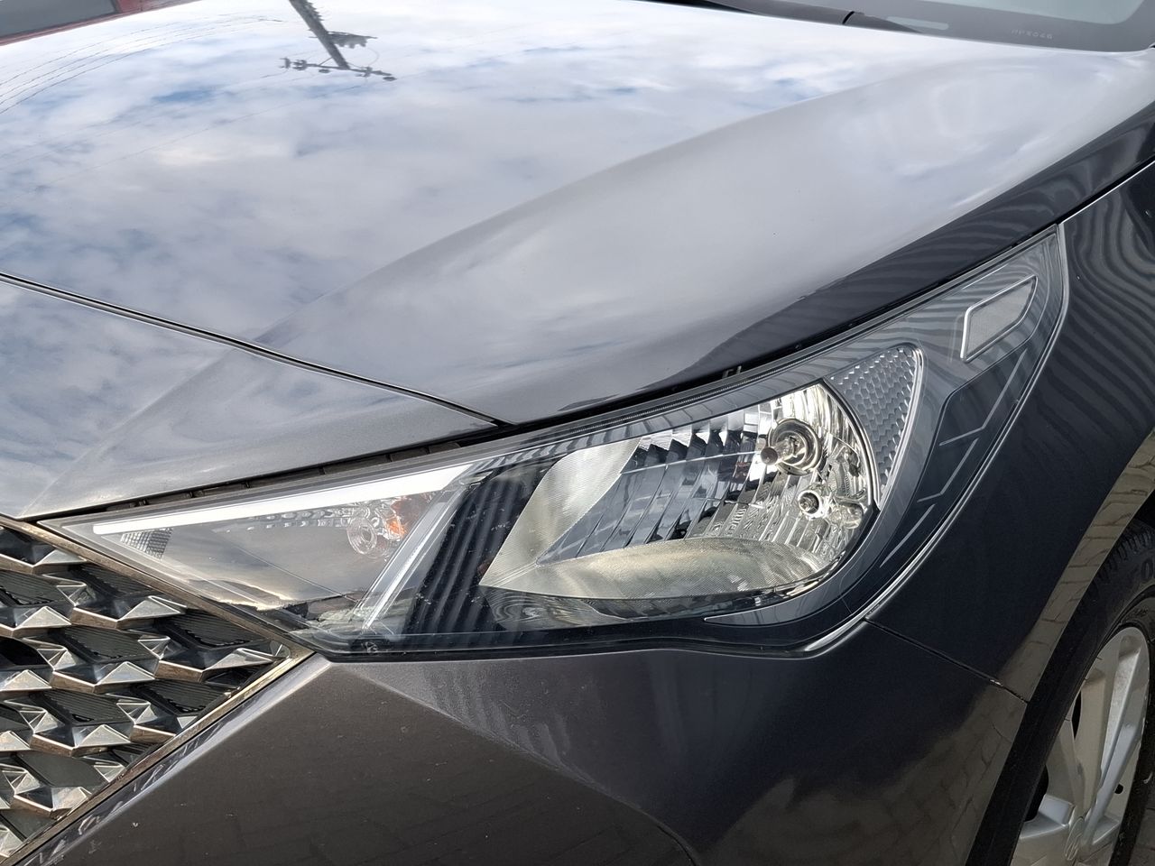 HYUNDAI - 19