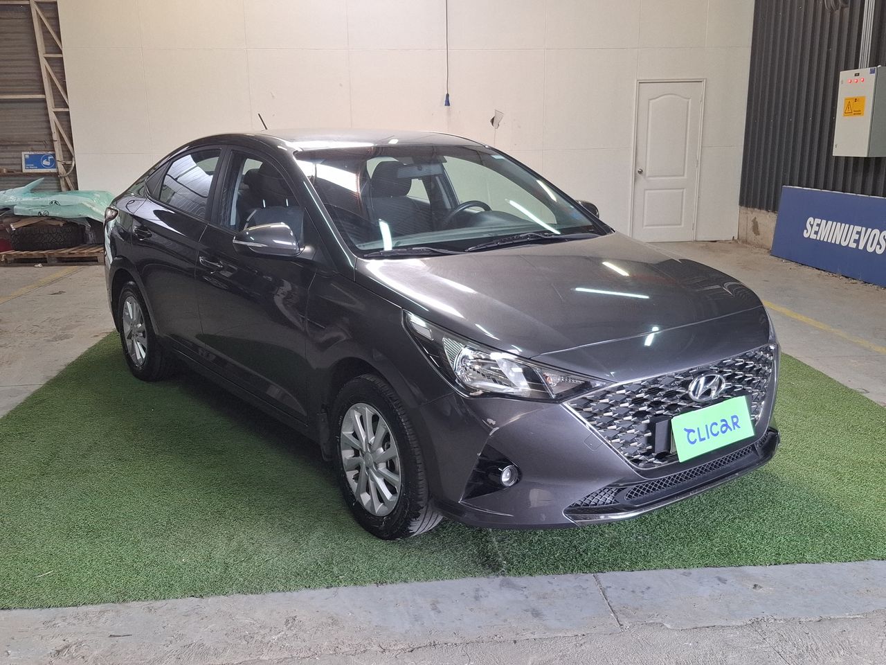 HYUNDAI - 1