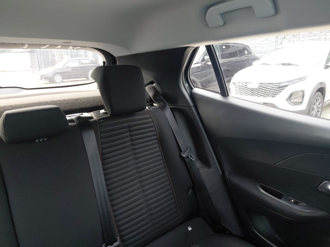 PEUGEOT - 6