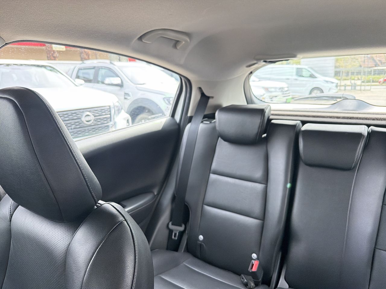 Honda HR-V — foto 12 de 36