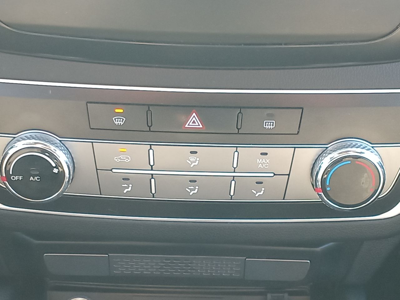 SsangYong Musso — foto 21 de 26