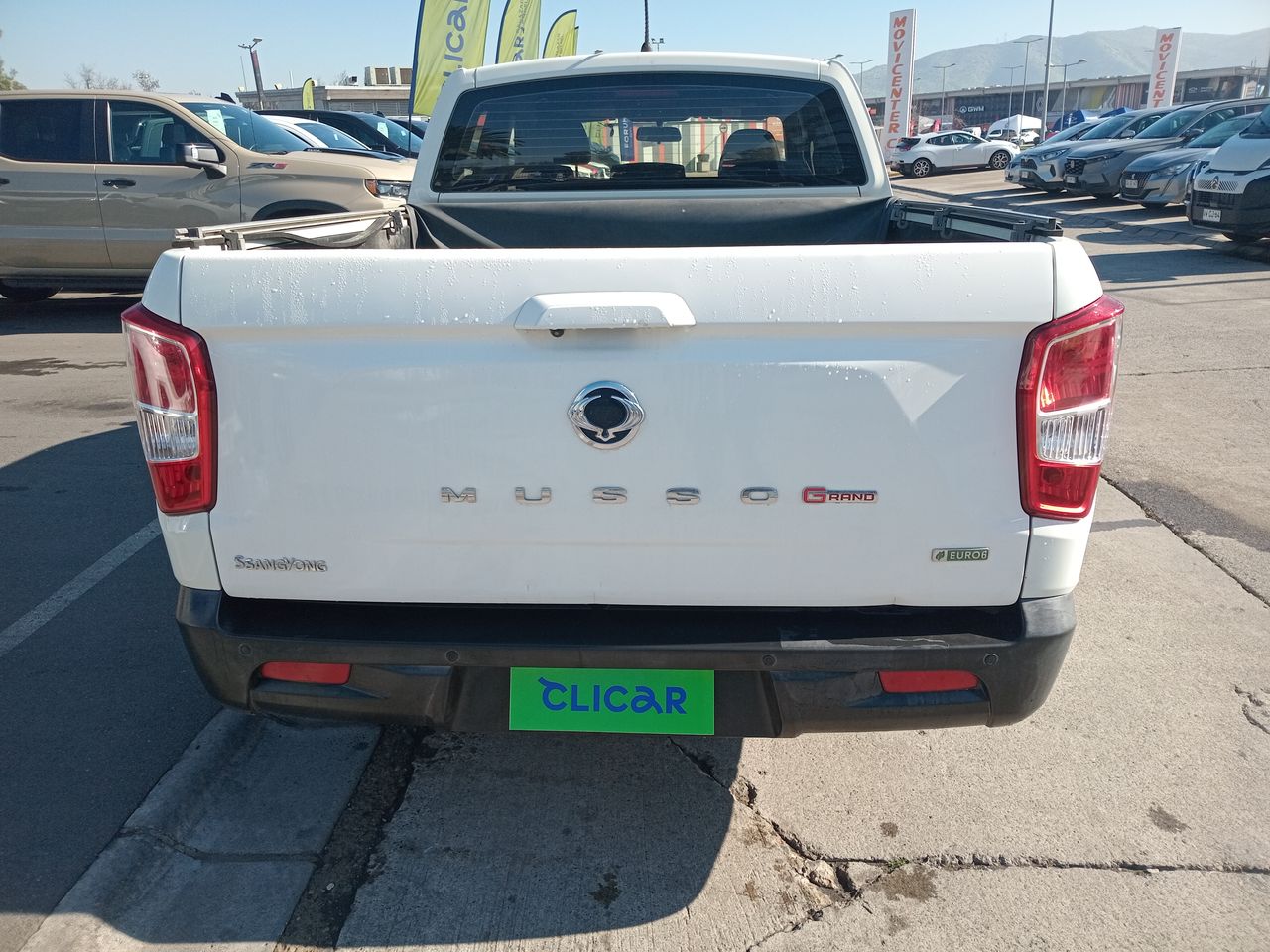 SsangYong Musso — foto 12 de 26