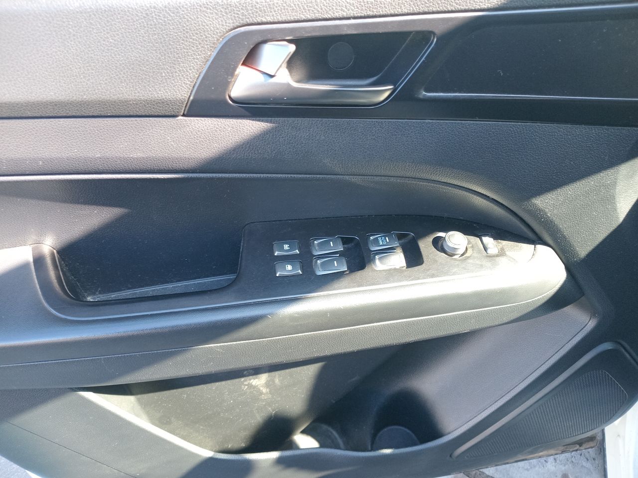 SsangYong Musso — foto 13 de 26
