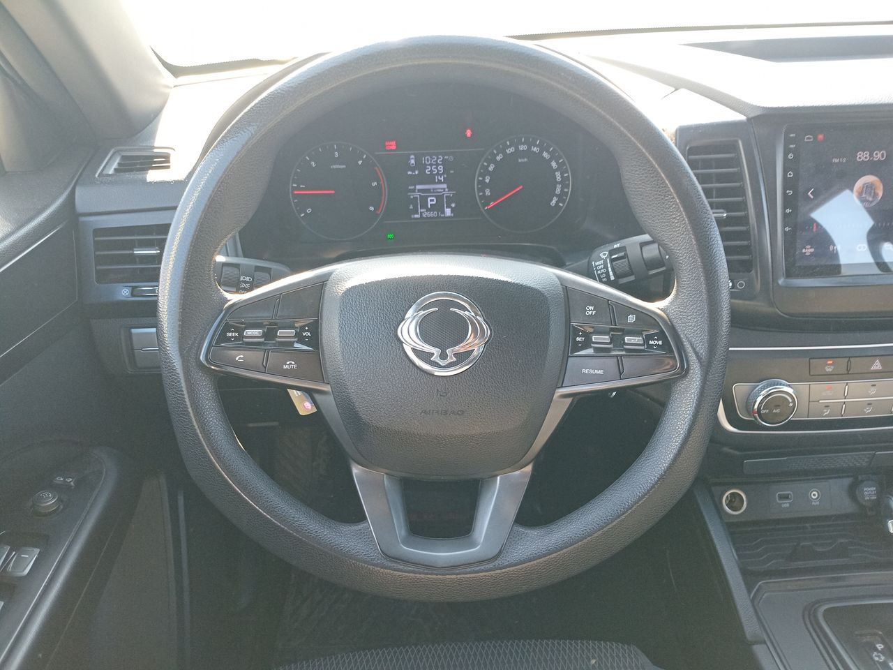 SsangYong Musso — foto 16 de 26