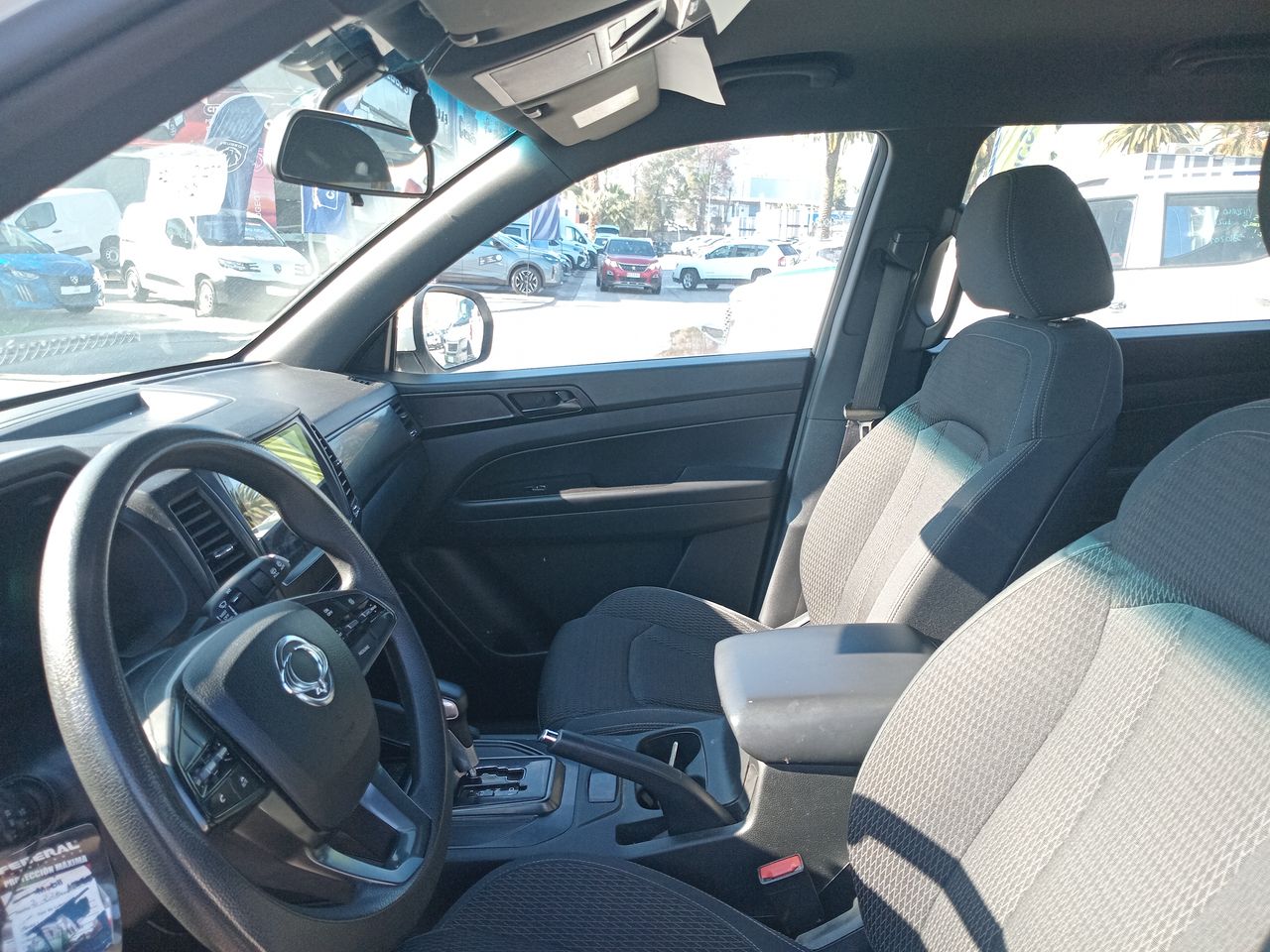 SSANGYONG - 2
