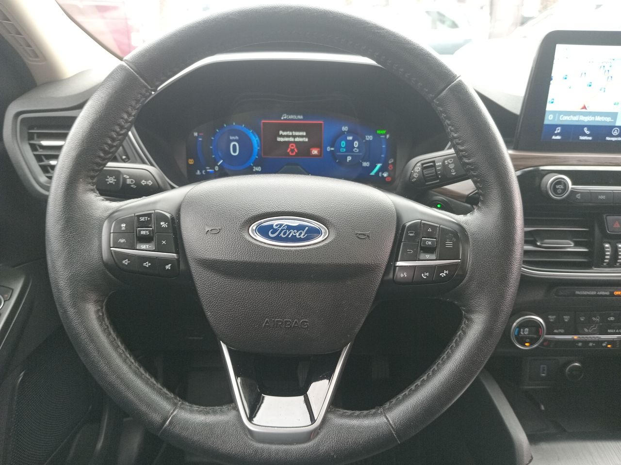Ford Escape — foto 17 de 28