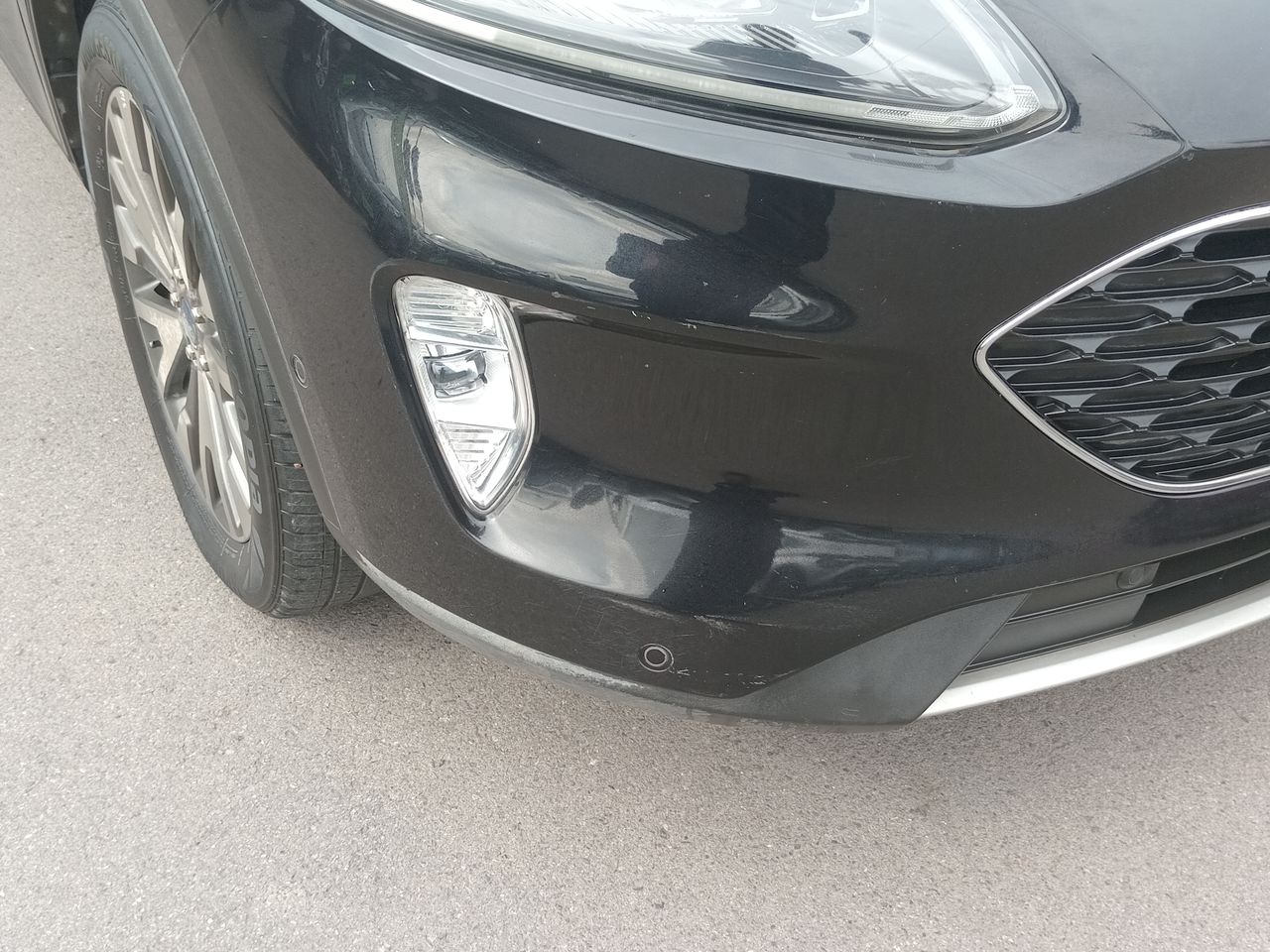 Ford Escape — foto 11 de 28