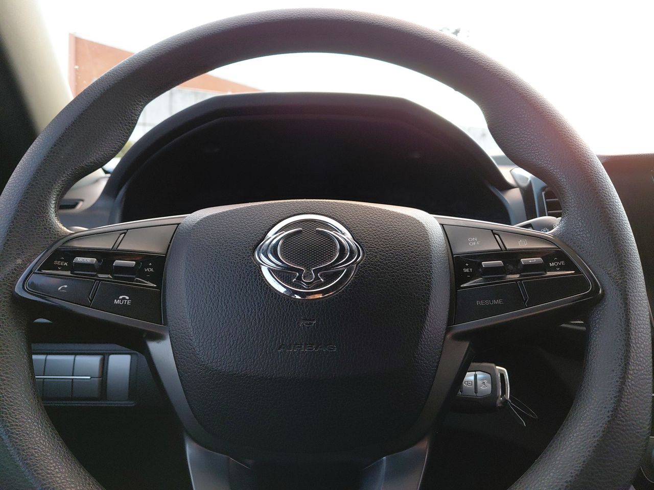 SSANGYONG - 14