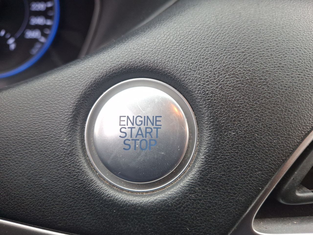 HYUNDAI - 28
