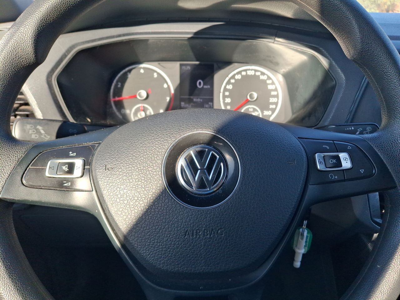 VOLKSWAGEN - 15