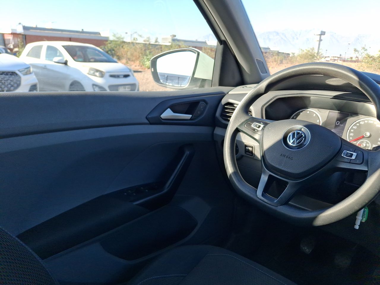 VOLKSWAGEN - 8