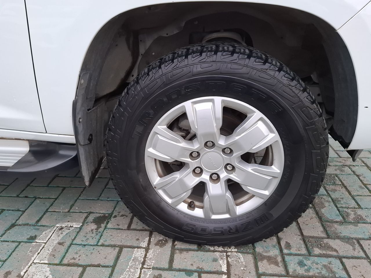 Maxus T60 — foto 10 de 26