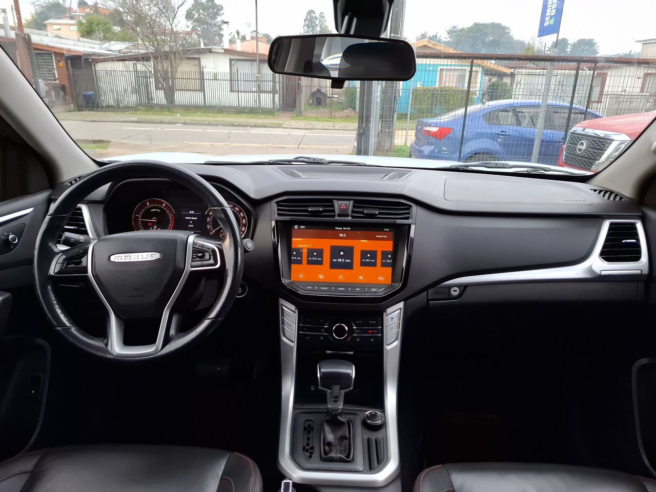 Maxus T60 — foto 24 de 26
