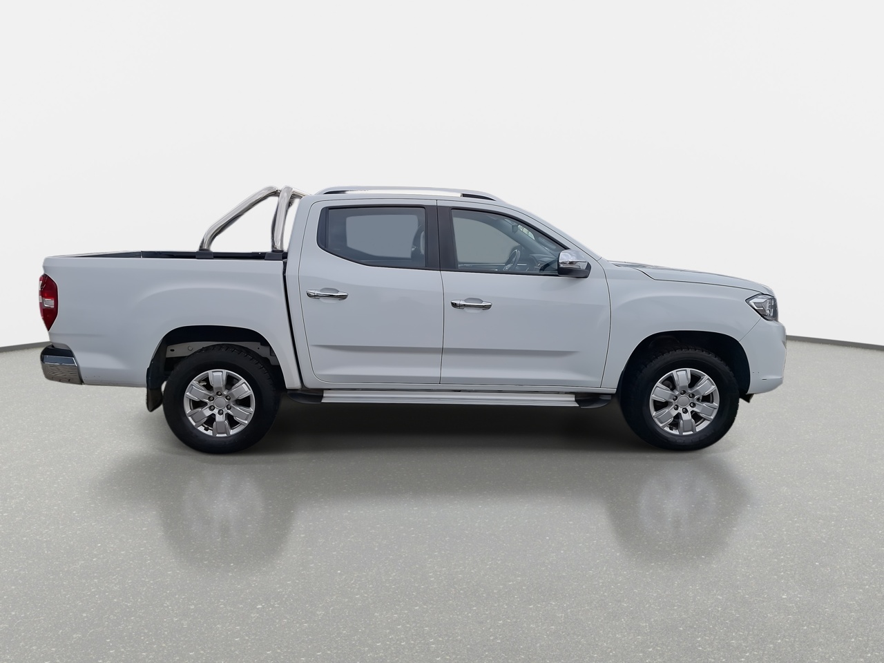 Toyota Raize — foto 9 de 34