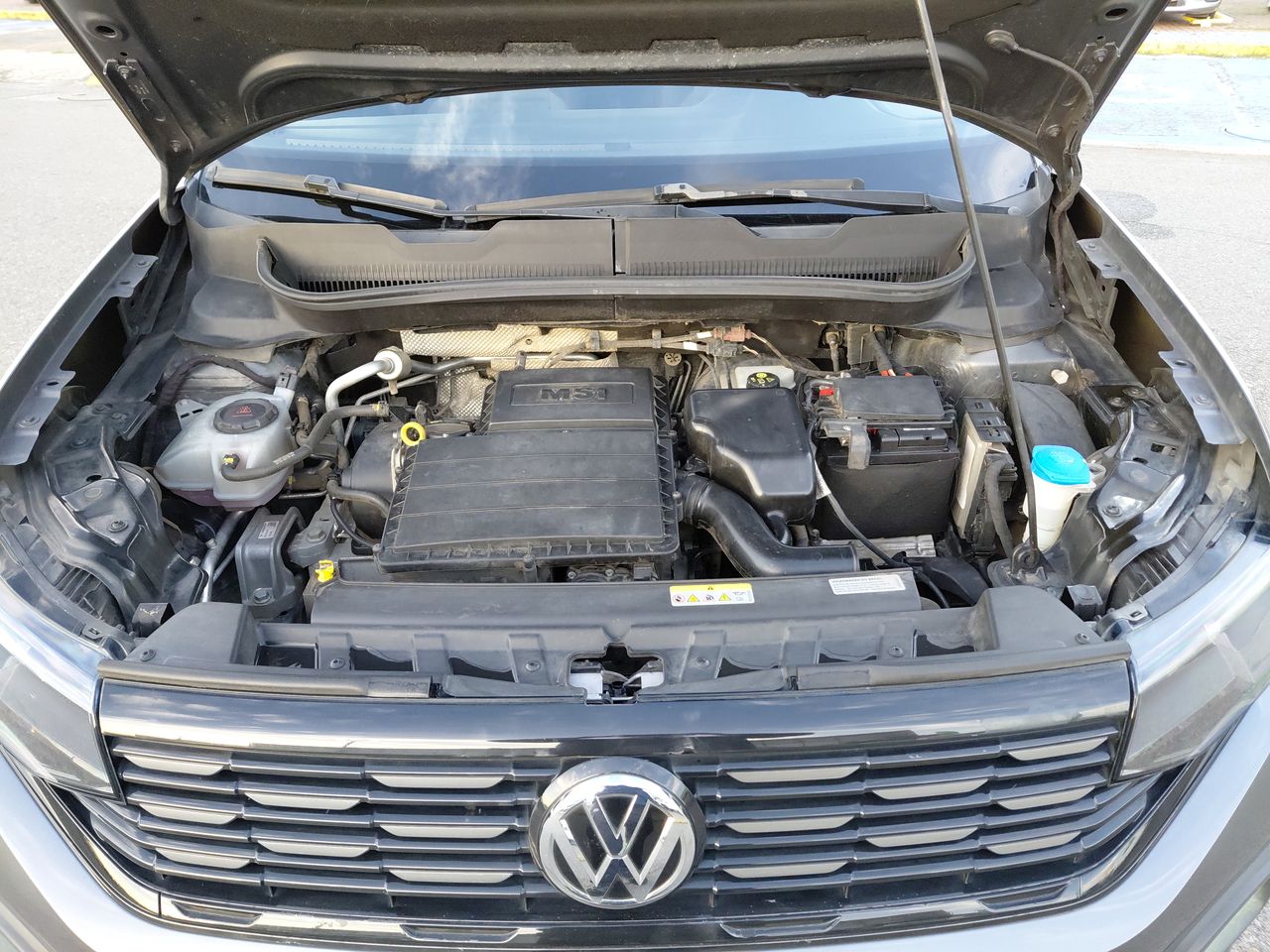 VOLKSWAGEN - 16