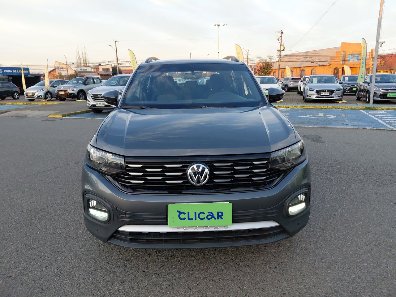 VOLKSWAGEN - 2