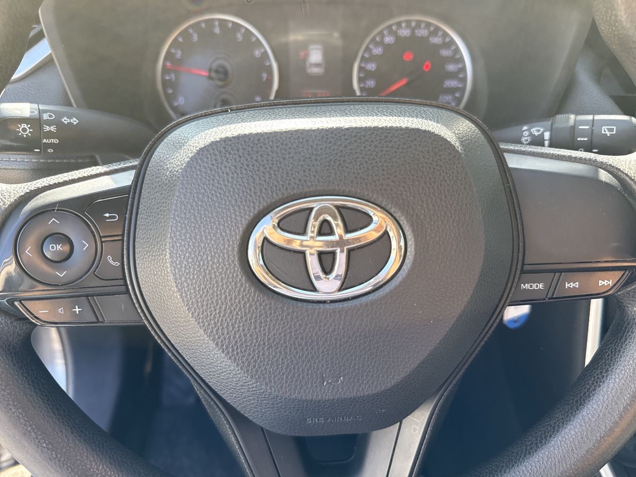 TOYOTA - 26