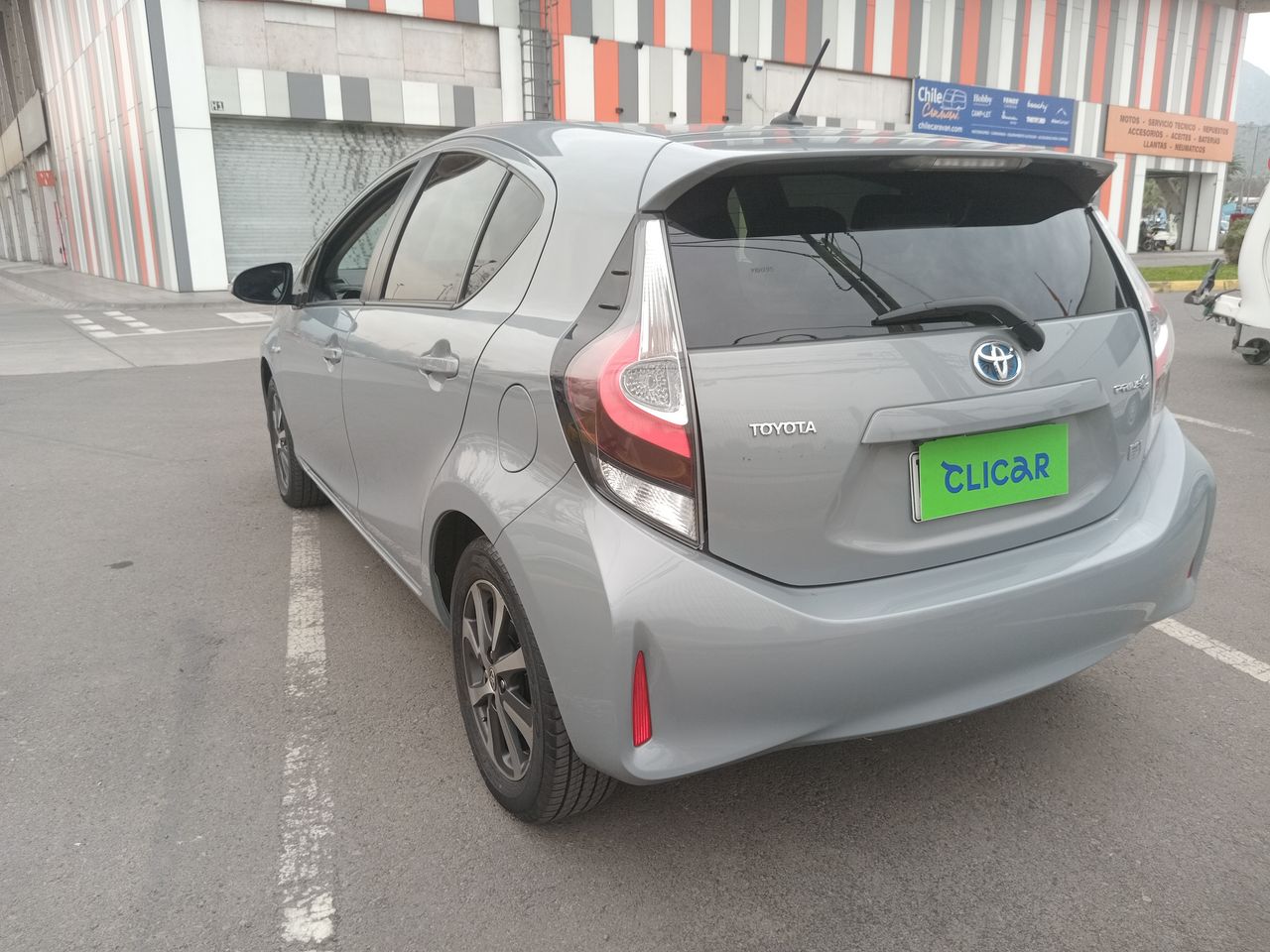 TOYOTA - 5