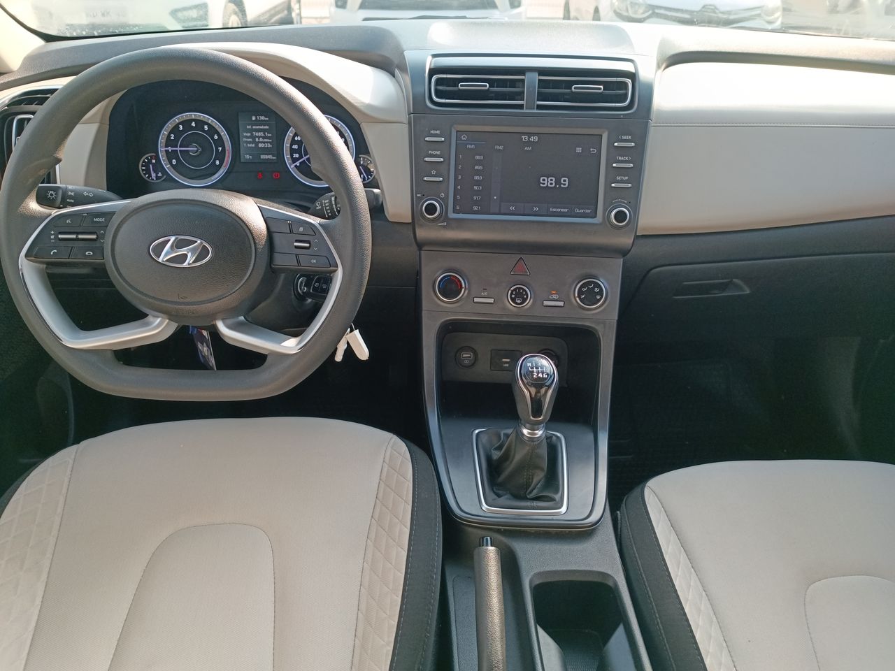 HYUNDAI - 29